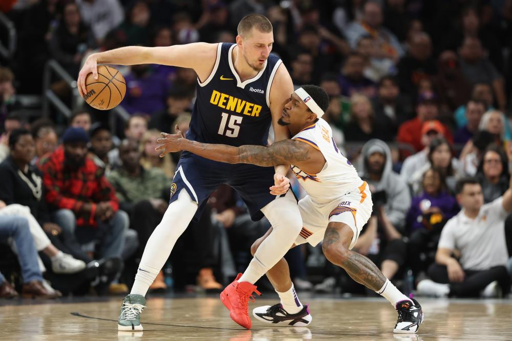 内线防守较 内线防守较