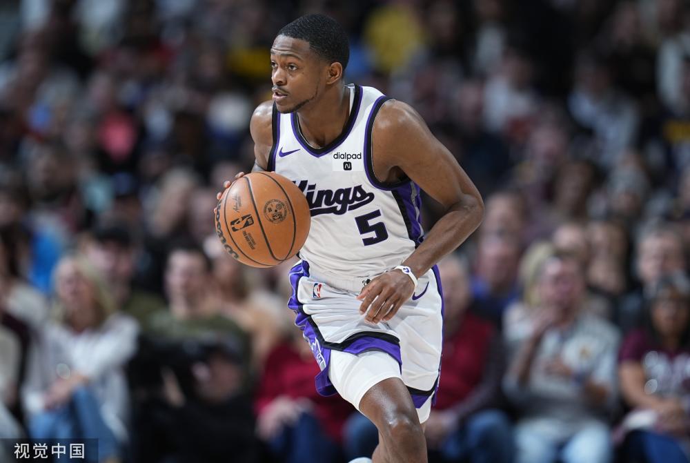 经验丰富的 经验丰富的