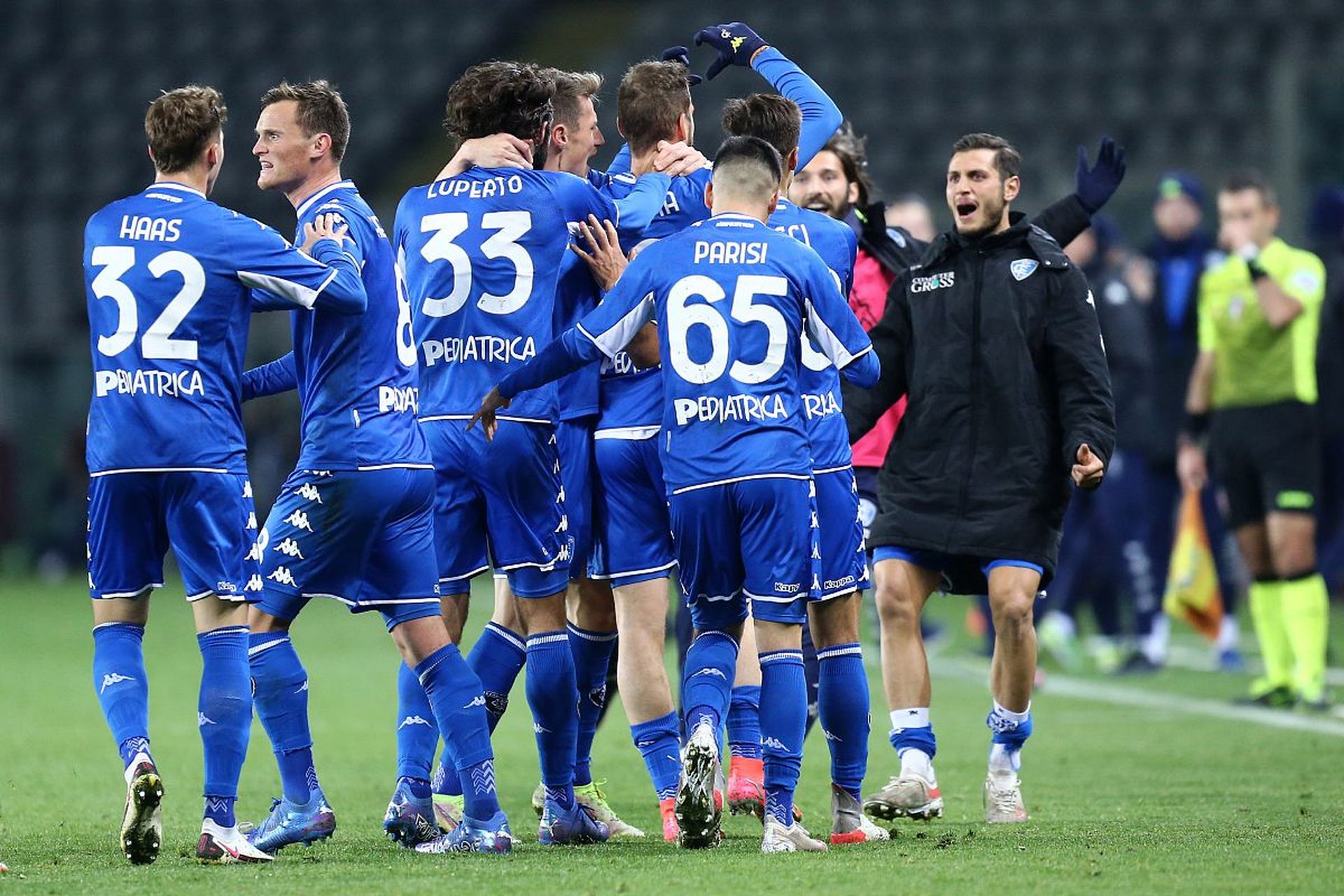 叫停续约 叫停续约