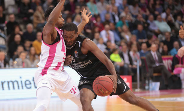 小卡三节打 小卡三节打