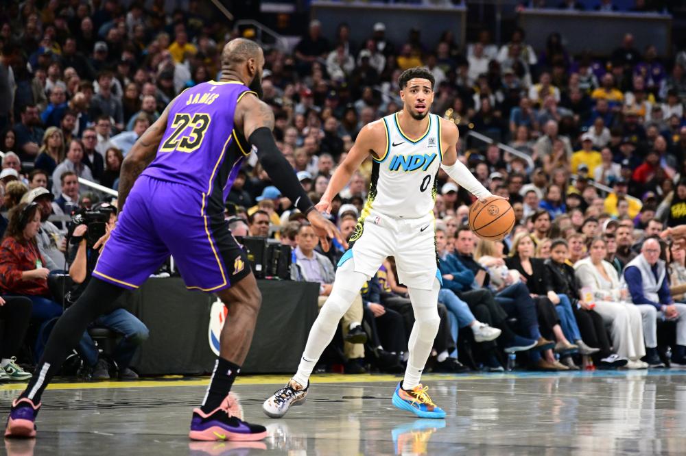 四周跳震惊 四周跳震惊